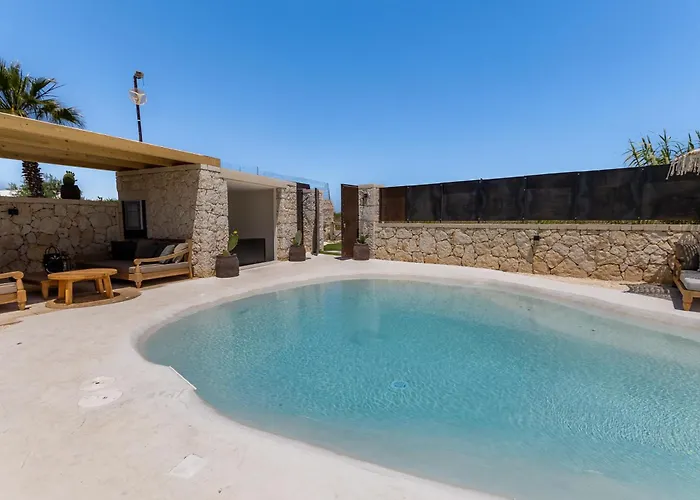 Casa de hóspedes Cala Coralli 3*