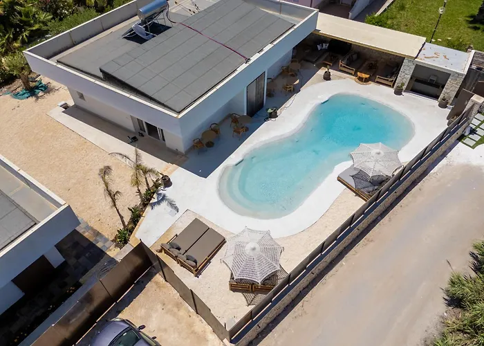 Cala Coralli 3*