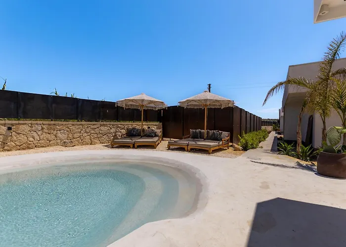 Cala Coralli Gasthof 4*