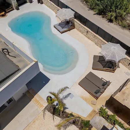 Cala Coralli בית הארחה סירקוזה
